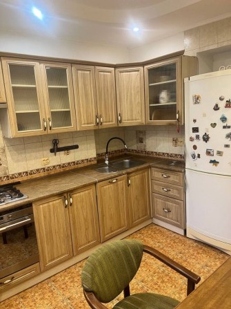 Оренда трикімнатної квартири вул. Пулюя - фото 1