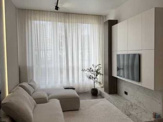 Оренда дизайнерської 2кім+кухня-студія вул. Кульпарківська Парус Сіті Львов