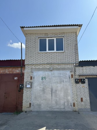 Гараж на Героїв Крут 27 - фото 1