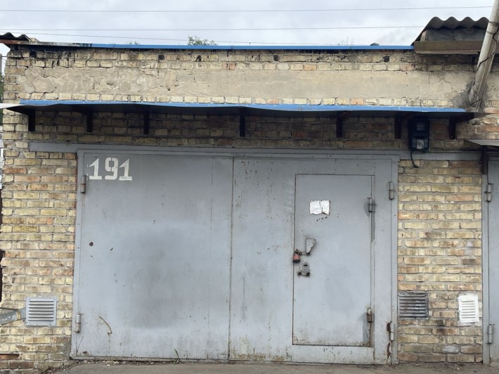 Продаю гараж, метро Нівки, 79,7 м. - фото 1