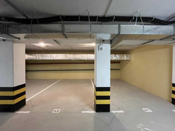 Два підземних паркінги по вул. Стуса 33 (Чернишевського) Чернигов