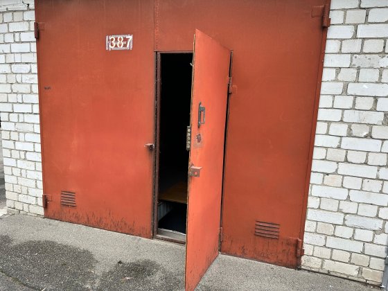 Гараж дворівневий у кооп Киянка (м. Теремки) Реально класний! Налітай. Київ