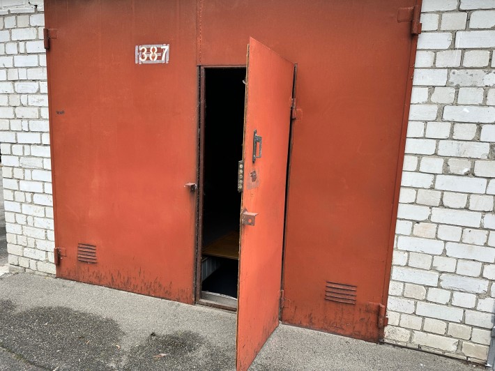 Гараж дворівневий у кооп Киянка (м. Теремки) Реально класний! Налітай. - фото 1