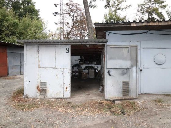 Продам гараж з погребом Київ