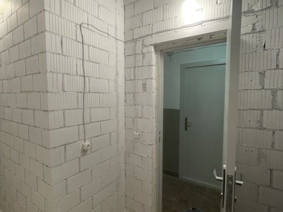 Продам комору 5 м.кв, на Позняках в ЖК «Традиція» Київ