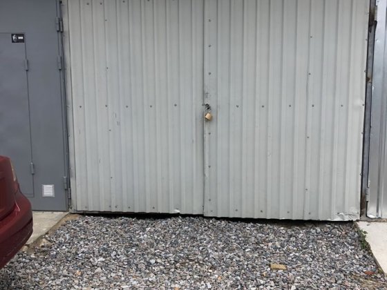 Гараж металевий , єлектрика, охорона , заїзд  по перепусткам Киев