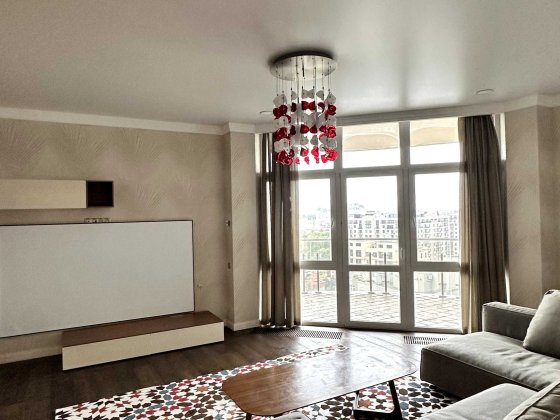 3 спальни, центр, Музкомедия, вид на море