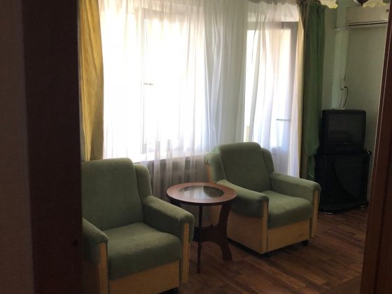 Сдам однокомнатную квартиру. Центр Дніпро