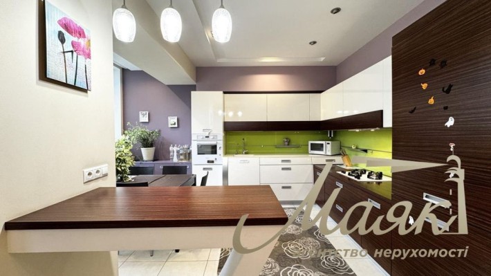 ОРЕНДА 3х кімн.кв. вул.Приходська. - фото 1