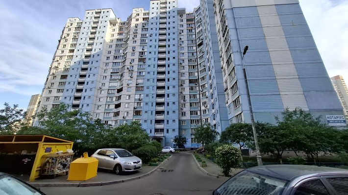 Однокімнатна квартира Драгоманова 1-г - фото 1