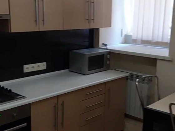 Здається 1 кім квартира в цоколі. Центр. Личаківська. Львів