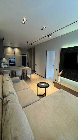 Оренда ВІП квартири 2кім+кух.студіо новобуд Авалон Топольна - фото 1