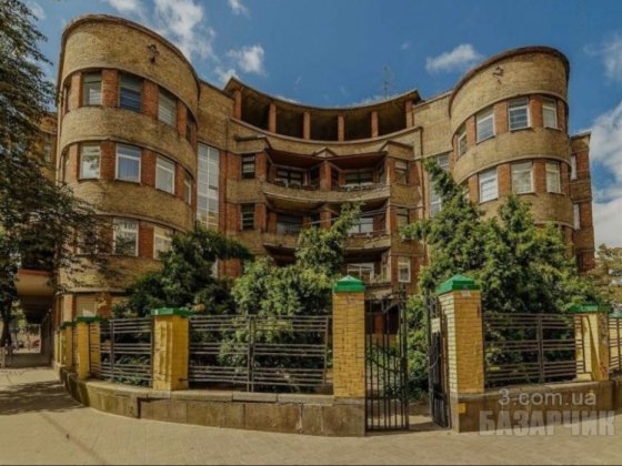 5-ти кімнатна квартира в центрі (Пейзажна алея) Киев