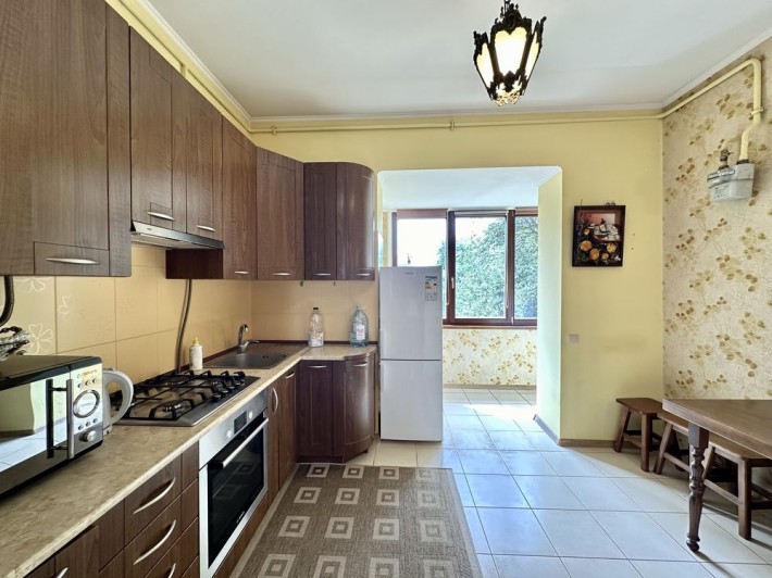 Оренда 2х кімнатної квартири у ближньому центрі - фото 1