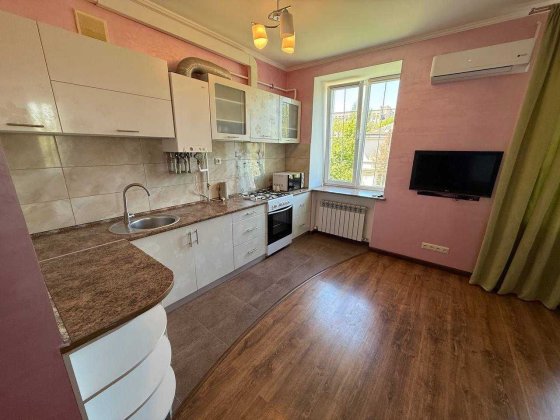 Сдам 3-х кв.куня-студія+2 окремі спальні в центрі!Соборна!+авт.опал. Миколаїв