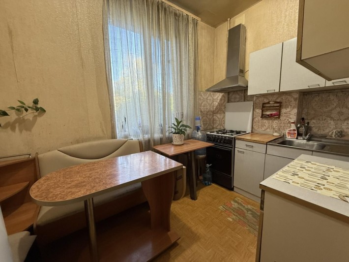 Сдается 2-х комнатная квартира сталинка по ул. Жаботинского - фото 1