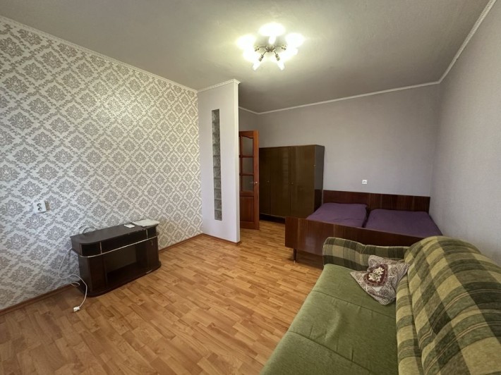 Вільна! 1-кв кв на Осипку Правий берег - фото 1