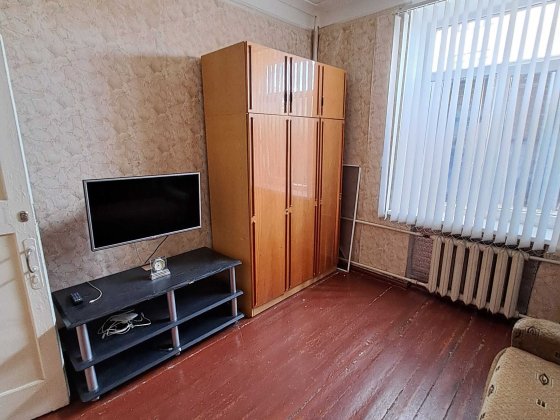 Оренда 2 кімнатної квартири на Металургів