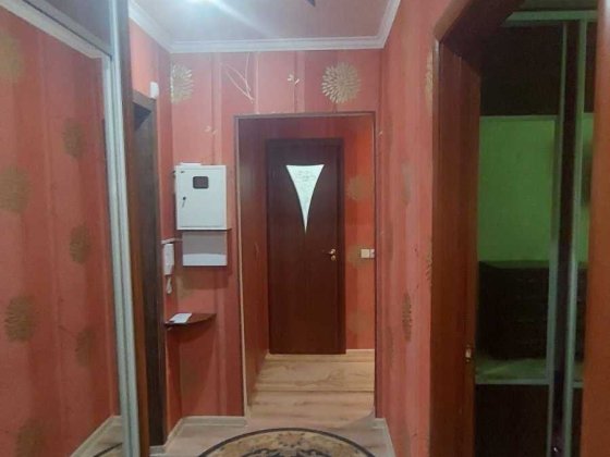 Оренда 2к кв. у Південному мікрорайоні по вулиці В. Українця Запоріжжя