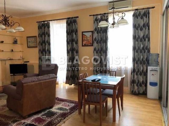 Довгострокова оренда квартири Антоновича(Горького 4/6) Київ