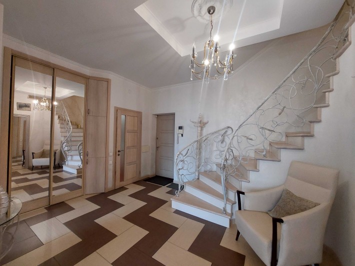 ВЛАСНИК! Дмитрівська69, ЖК Златоустовський,3-х дворівнева 127кв.м - фото 1