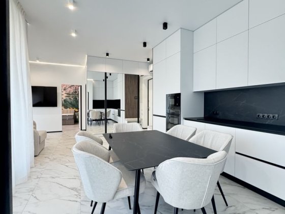 Сдам 3к ЖК Моцатр + два паркоместа в цене. Дніпро