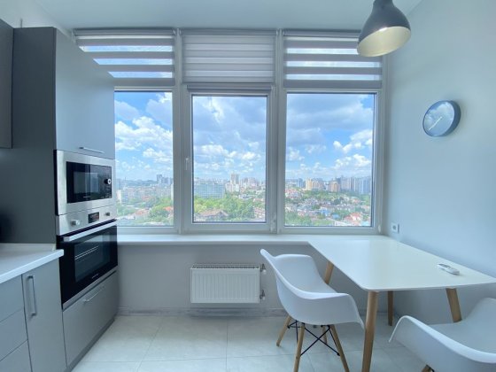 1 комн Каманина 43 жемчужина студия долгосрочно Одесса