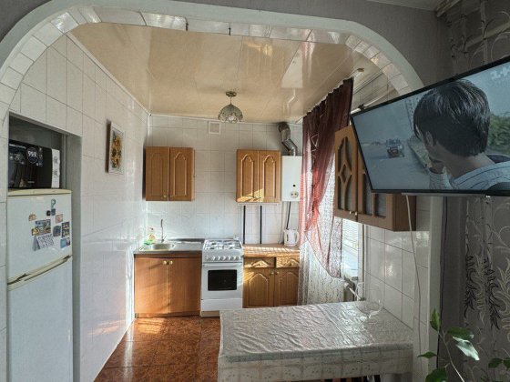 ТРЦ СЛАВУТИЧ  2К Поля 102 Кирова Днепр