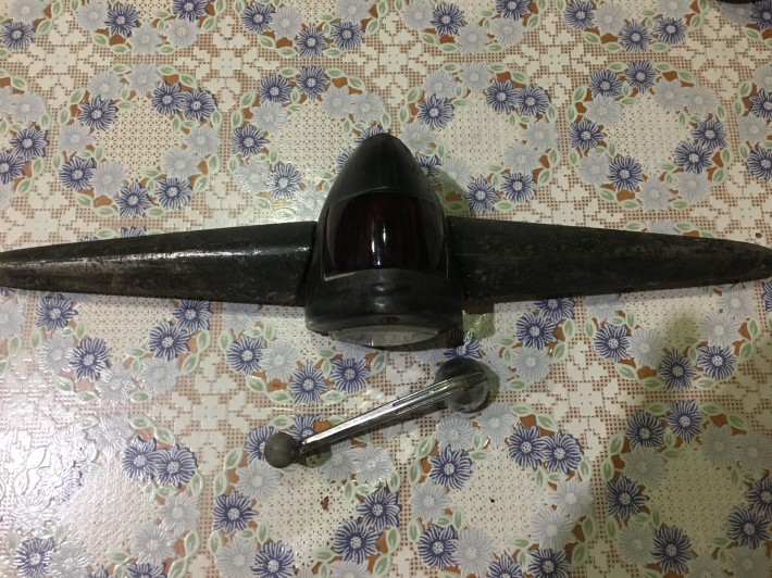 Задній баипер М-20, Победа. - фото 1