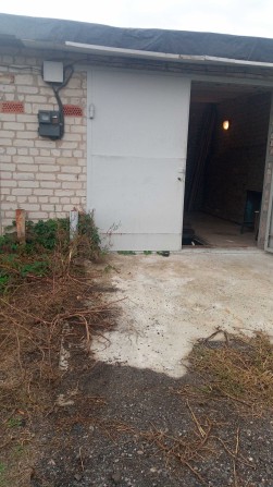 сдам капитальный гараж - фото 1