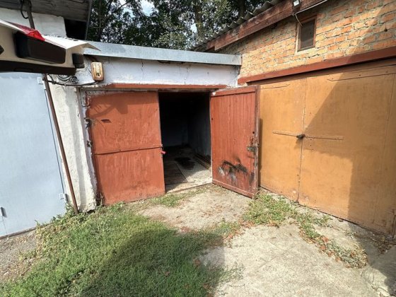 Оренда гаража в центрі міста