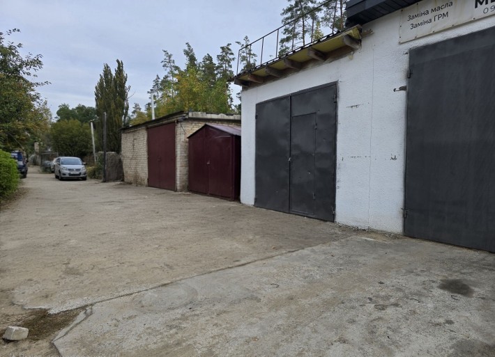 Здам гараж з оглядовою ямою. Ірпінь. вул. Антонова - фото 1