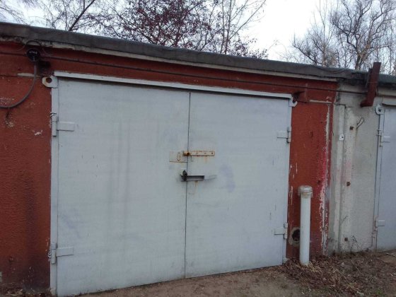 Сдам бетонный гараж в кооперативе Луговой Кременчук