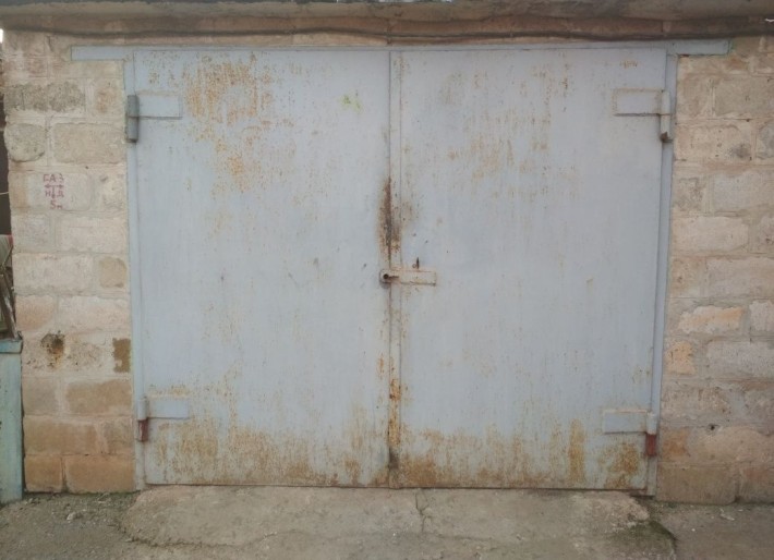 Сдам гараж площадь Артема - фото 1