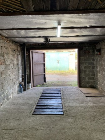 Сдам гараж на Фрунзе кооператив «Пруды» - фото 1