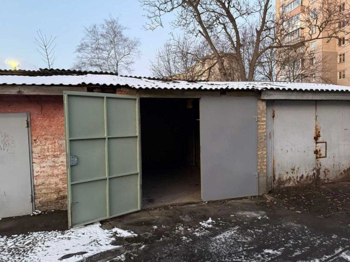 Здам гараж вул. Київська, біля БЦ "Політон" - фото 1