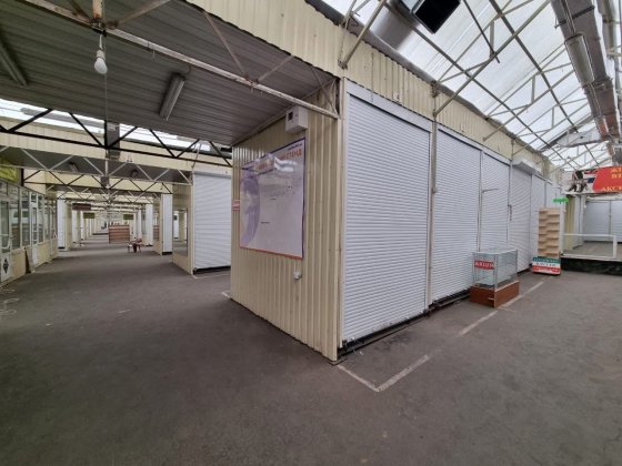 Задам склад Почайна з охороною біля метро Киев