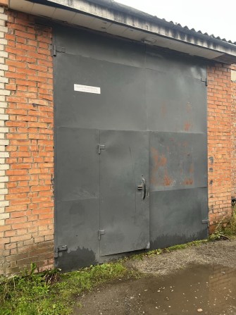 Здам в оренду бокс на дві машини 12м ГСК Поляна 2 - фото 1