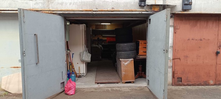 Продам гараж. Гаражний кооператив ГБК " Мостовик " Оболонський район - фото 1