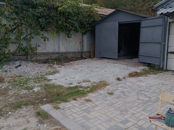 Продам гараж в Хортицькому районі.