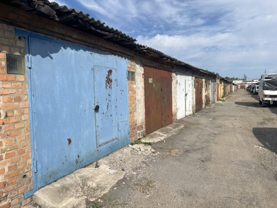 Продам гараж коператив Простор Житомир