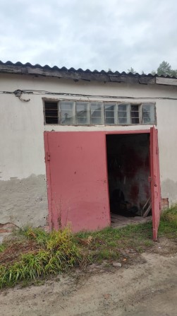 Гараж смт.Новогуйвинське - фото 1