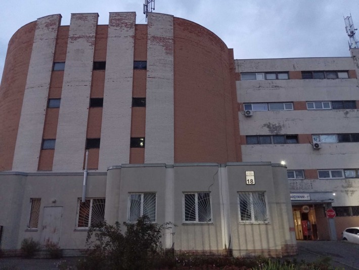 Продам гаражный бокс - фото 1