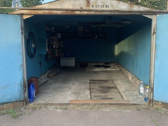Продам гараж (г. Киев, ГБК Славутич, ул Богатырская) Київ