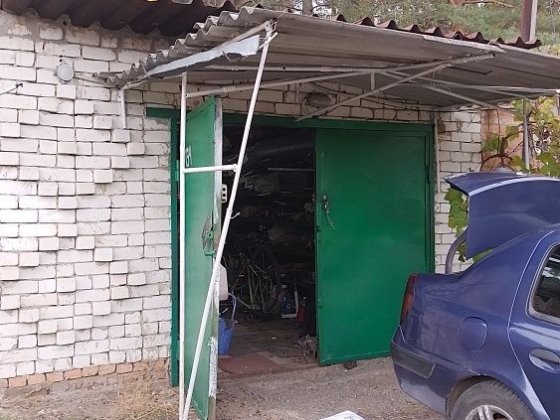 Продам гараж у кооперативі Піски Дніпро