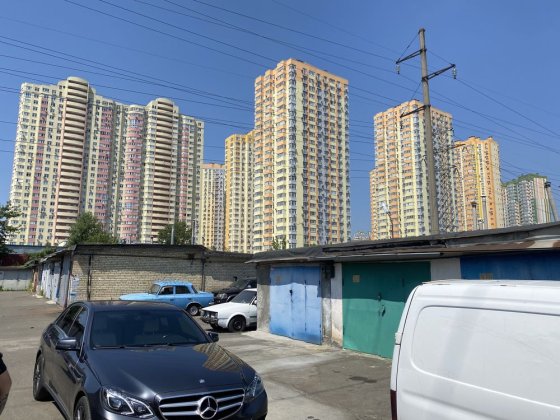 Гараж Оболонь / біля Леруа Мерлен / зручний заїзд Київ