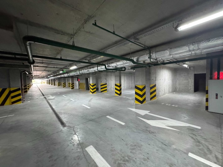 Продаж паркомісця в  Жк Нова Англія, вул.Максимовича - фото 1