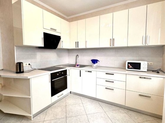 Каманина  1 ком Евродвушка Балкон Одеса