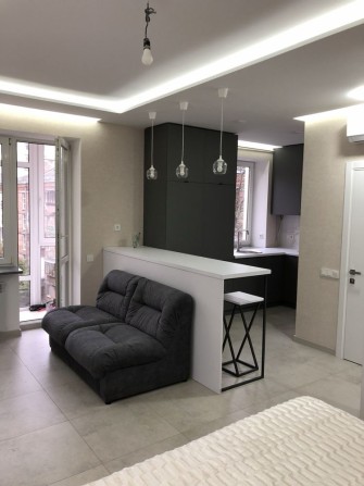 Однокімнатна Лесі Українки 15, м. Печерська, свіжа - фото 1