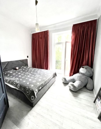 Оренда 2х кімнатної квартири у Вознесенівському р-ні (12 Квітня 5) - фото 1